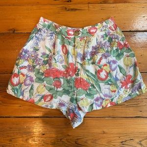 floral urban outfitters floral shorts